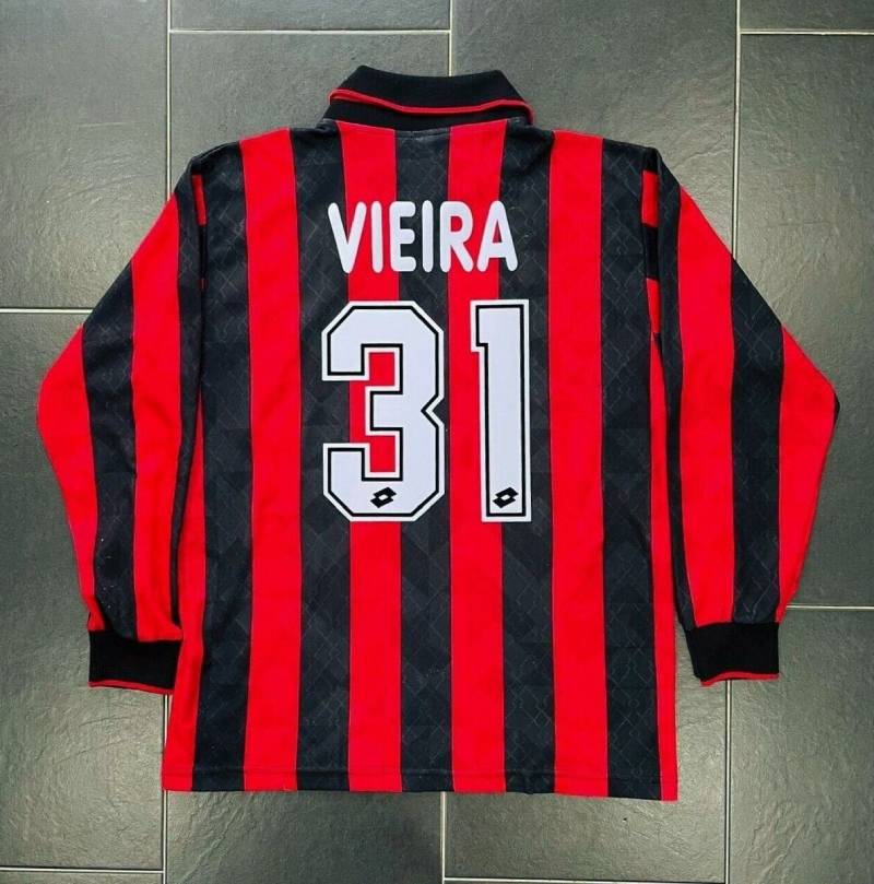 AC Milan (1995-1996): Số áo 31 – Bài học kinh nghiệm