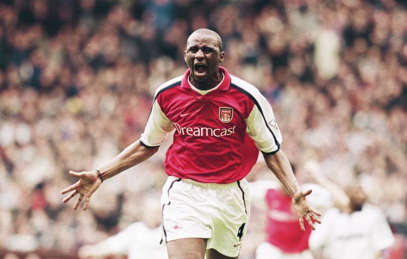 Arsenal (1996-2005): Số áo 4 – Huyền thoại của “Pháo thủ”